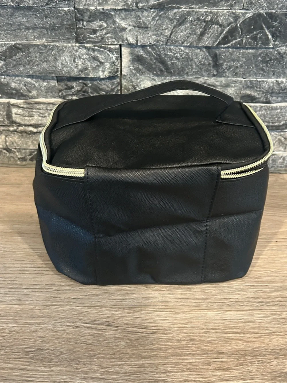 NWT Sassy + Chic Large Black Cosmetic Zip‎ Bag with Gold Trim